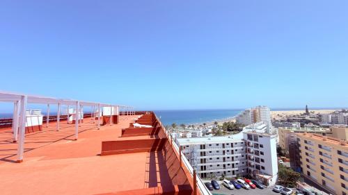Sea & Dunes View with Pool near Yumbo & Beach - image 5