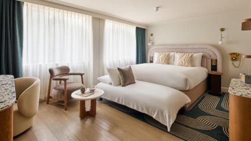 Hotel Indigo London K West Shepherd's Bush By IHG near Embassy of Ukraine