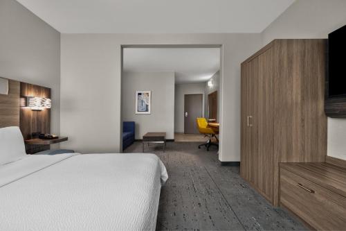 Holiday Inn Express Marble Falls an IHG Hotel - image 37