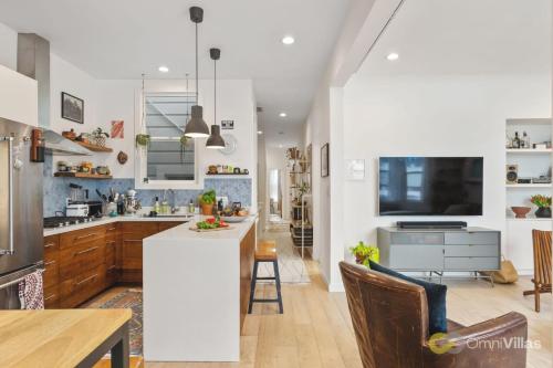Gorgeous Classic Victorian 2BR Modern Mission – khách sạn tại Mission