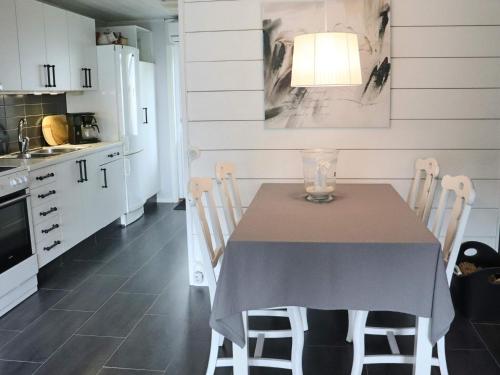 Iekārtas, 4 star holiday home in HYLTEBRUK in Gullanabba