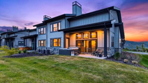 Eland Ridge by AvantStay