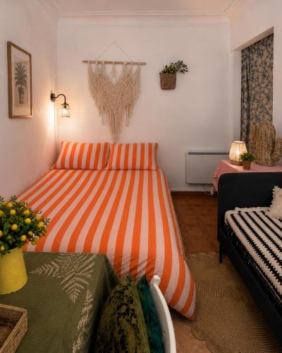Paris Eiffel Quiet Cool Apartment