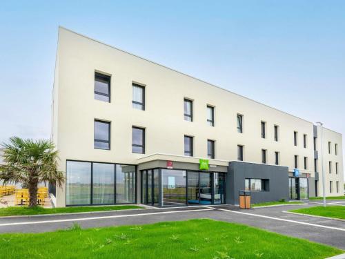 Location g�te, chambres d'hotes ibis Styles Morlaix dans le d�partement Finist�re 29