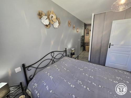 Gîte avec parking privé - 2 pers. - FR-1-616-587 (Gite avec parking prive - 2 pers. - FR-1-616-587) in Saint Medard D'Excideuil