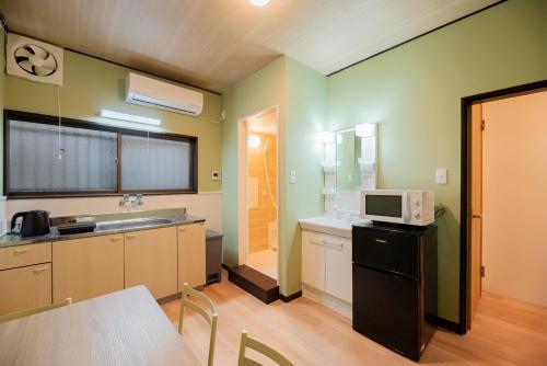 Kitchen, 心凪居 in Nishinari Ward