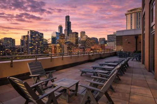 South Loop 2BR Skyline Views - 5 Min to Grant Park in Grant Park
