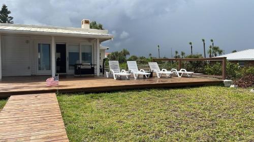 沙灘, Large Luxury Beach Front House Ocean Front Living in 南第托納 (FL)