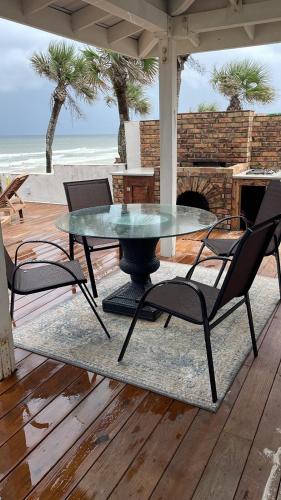 Large Luxury Beach Front House Ocean Front Living in 南第托納 (FL)