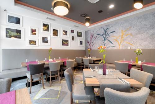 87867998 Golden Tulip Krakow Kazimierz