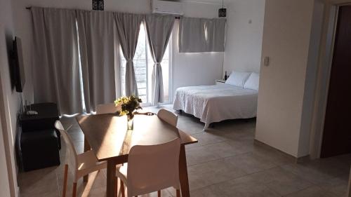 Departamento en alquiler Mercedes Bs As – khách sạn tại Mercedes (Buenos Aires)