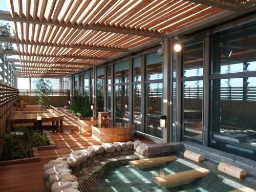 Open air bath, APA Hotel & Resort Tokyo Bay Makuhari in Chiba