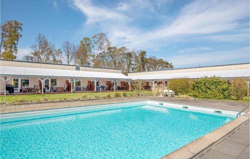 Lovely Newlyrenovated Holiday Apartment Bornholm – khách sạn tại Dueodde