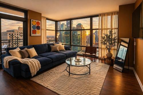 Modern Chicago 2BR Skyline - 5 Min to Grant Park in Grant Park