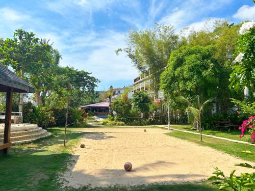 Doublegem Beach Resort and Hotel Room Type - Villa with Sea View
