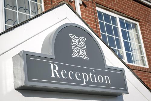 Celtic International Hotel Cardiff Airport - image 5