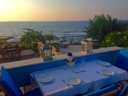 Facilities, Kanakis Blue Beach Apartments in Nikiforos Fokas