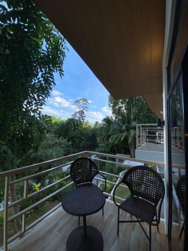 ISLAND GARDEN BEACH RESORT in Kaputian District - Samal Island