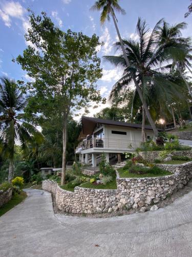 ISLAND GARDEN BEACH RESORT in Kaputian District - Samal Island