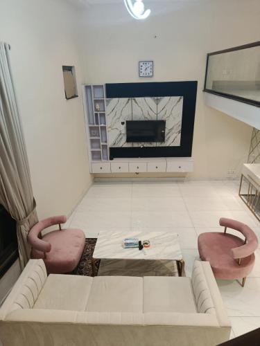 Amanah LUXURY Apartments  lahore - image 4