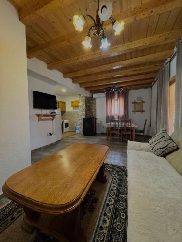 Koplietošanas atpūtas telpa ar TV, Vlasic Odmor - Villa Krajina I in Šišava