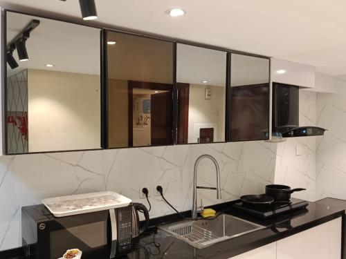 Family Apartment at Amanah Mall  Lahore - image 4