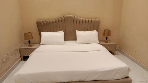 Family Apartment at Amanah Mall  Lahore - image 12