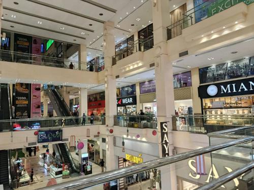 Family Apartment at Amanah Mall  Lahore - image 6