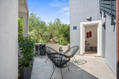 Exterior view, Apartment & Rooms - Marina in Bacina