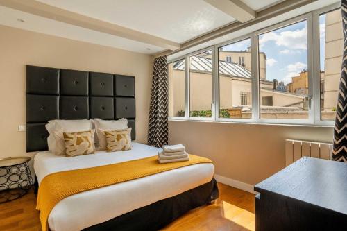 Montmartre Cozy and bright 1BD with terrace