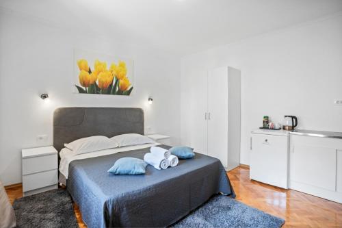 Apartment & Rooms - Marina in Bacina
