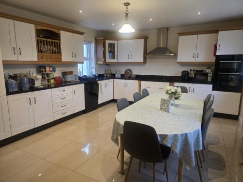 Restaurace, Silvi's Guest House B & B Borris Carlow in Graignamanagh