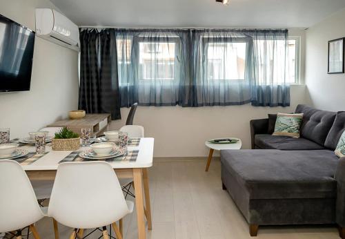 Cozy City Escape Near Sea Garden & Beach by Flat Manаger – khách sạn tại Varna