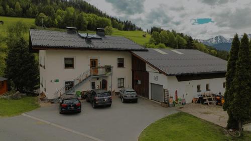 Bio-Bauernhof Zirmhof in Fendels, Österreich
