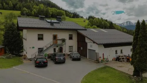 Bio-Bauernhof Zirmhof in Fendels, Österreich