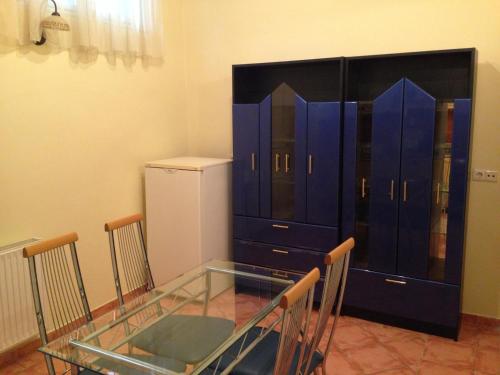 Péterfia Apartman - image 5