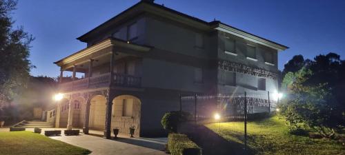 Casa Chevalier 2º Izda in Tomino