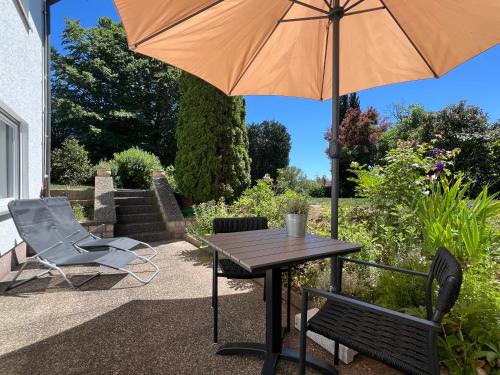 Kappelblick Apartment ohne Küche - mehr als nur ein Doppelzimmer in Burgthann, Deutschland