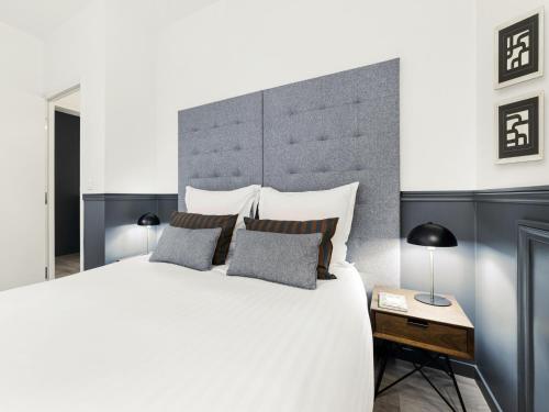 Luxury 3 Bedrooms République I by Livinparis - image 34