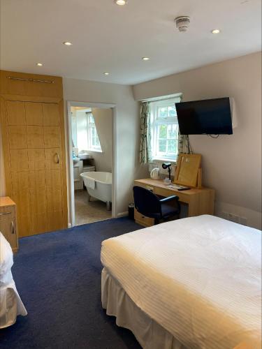 Lysses House Hotel - image 22