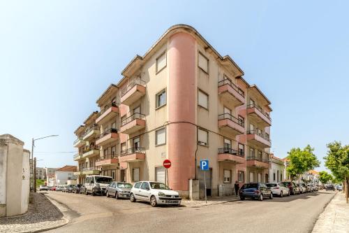 Santarem Terrace by Homing in Marvila