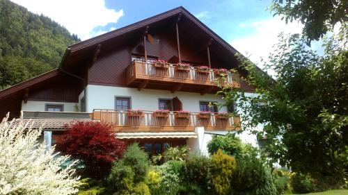 Landhaus Gailer, Pension in Treffen