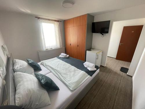 Hotel u Freuda Příbor (Hotel u Freuda Pribor) in Прібор