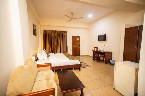 Twin City Hotel, Sekondi-Takoradi Ghana in Takoradi