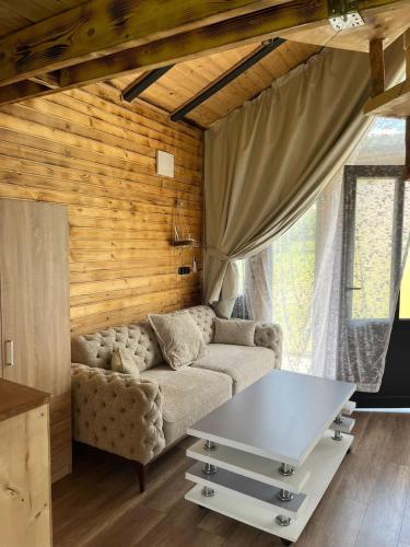 Entire cabin in Gurdići, Bosnia & Herzegovina (Entire cabin in Gurdici, Bosnia & Herzegovina) in Olovo