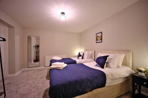 Sylvan lodge - Ground floor apartment with parking in Dewsbury