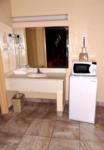 America's Best Inn Lakeland – Lakeland, FL