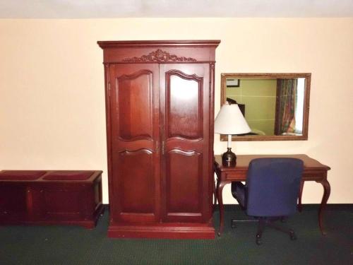 America's Best Inn Lakeland – Lakeland, FL