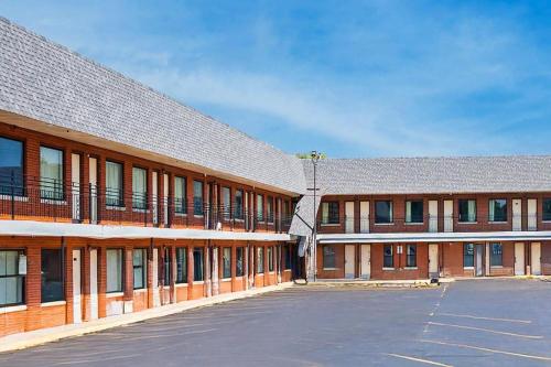 Hotel O Miami Inn & Suites Chicago Midway Airport – Oak Lawn, IL