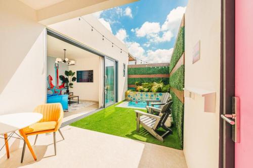Privada Stays - Private Pools & Colorful-Chic Boutique Hotel – Oranjestad
